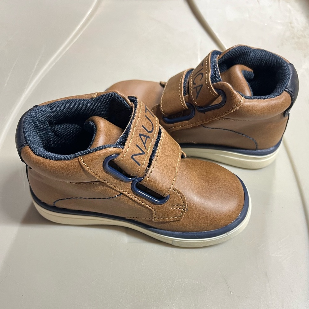 Nautica Toddler boots